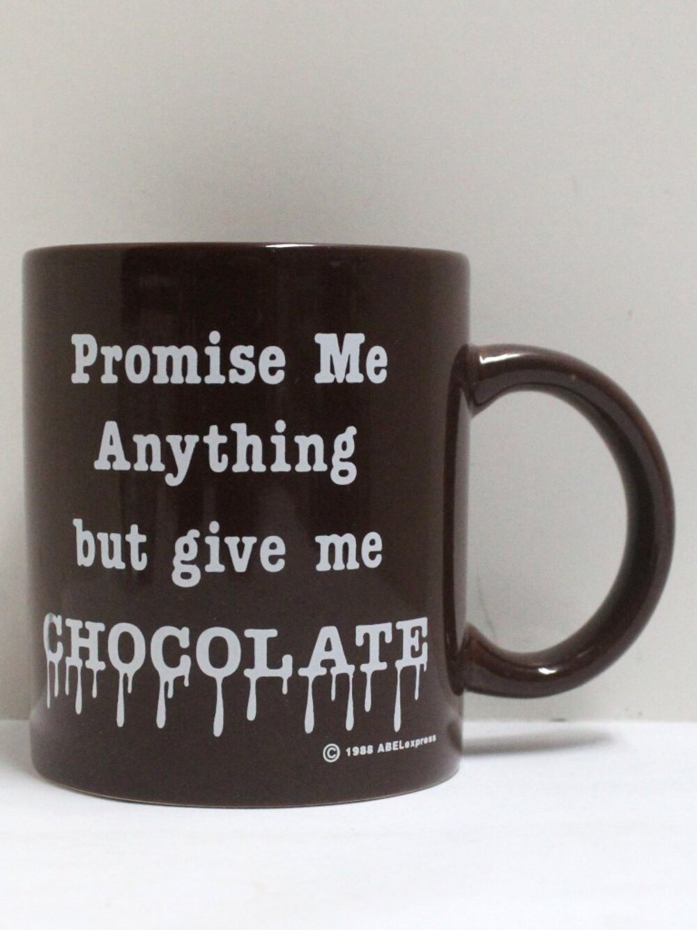 Chocolate Lovers Coffee Tea or Beverage Cup - Holds 8 ounces - Copyright 1988
